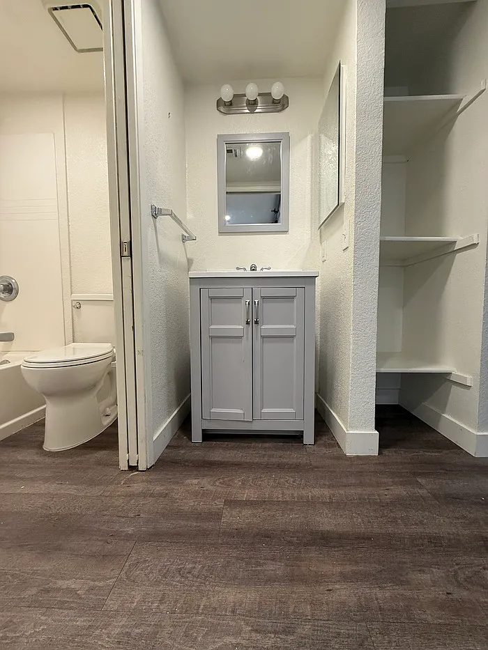 1 bed, 1.0 bath, 550 sqft, $950 — Photo 4