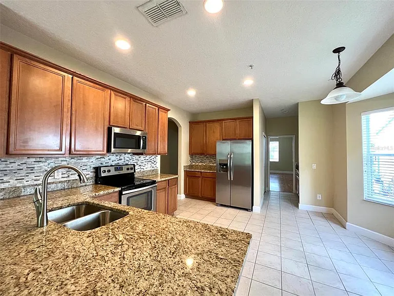 10429 Kristen Park Dr — Photo 6