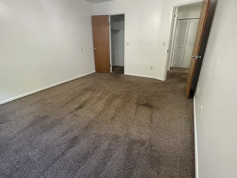695 Capital Ave NE #16B — Photo 9