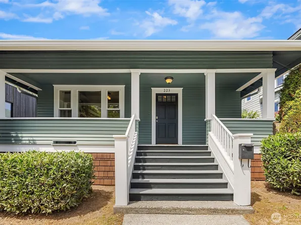 223 29th Avenue E, Seattle, WA 98112