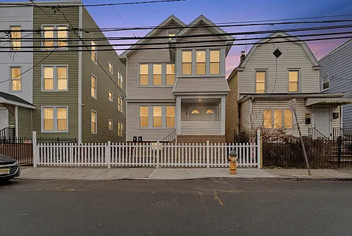 67 Brookdale Ave #2 Photo 1