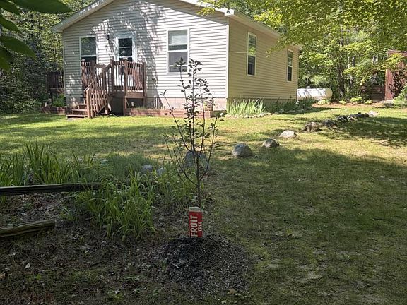 2nd image of 10830 Hall Rd