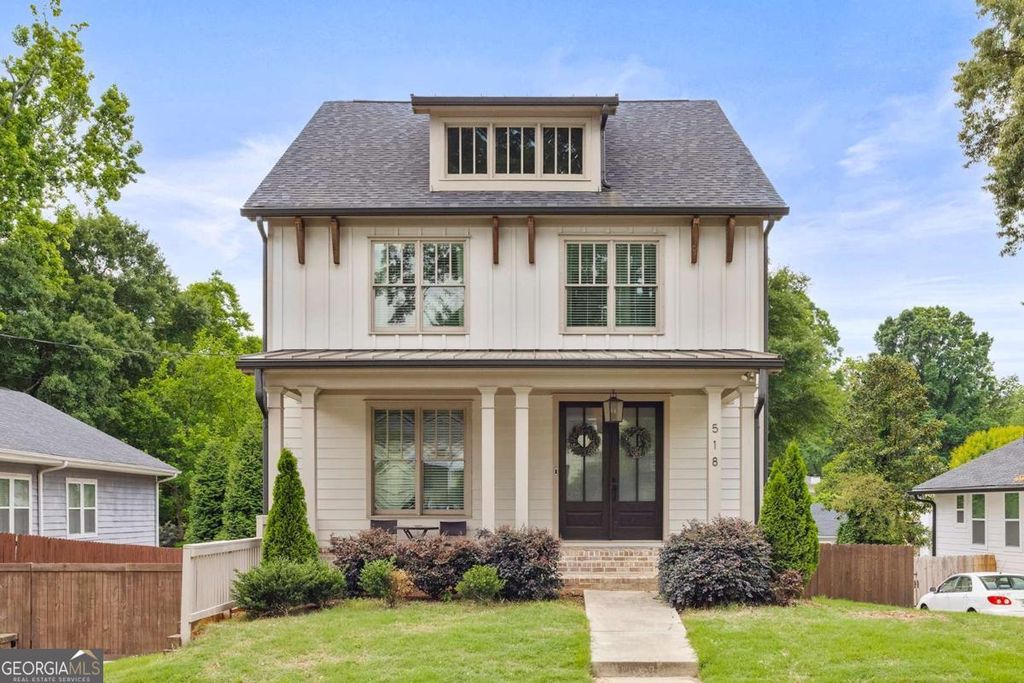 518 Oak Dr, Atlanta, GA - View 2
