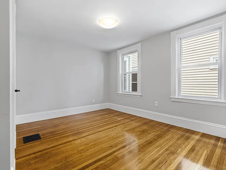 37 Hancock St #2 — Photo 13
