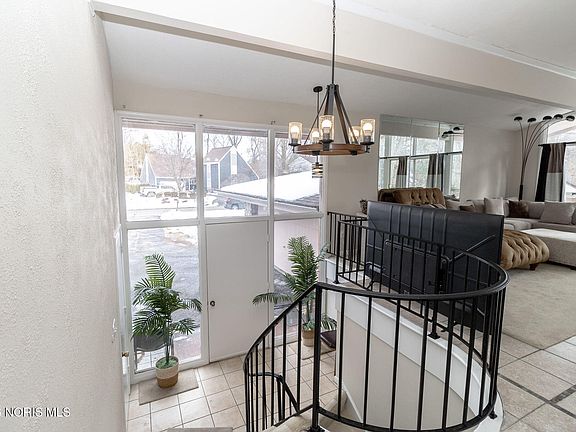 5th image of 5021 Rudgate Blvd