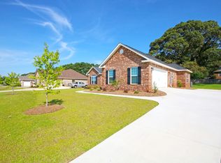 267 Hathersage Dr, Kathleen, GA 31047