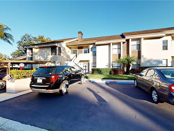 2nd image of 2816 Countrybrook Dr APT 13