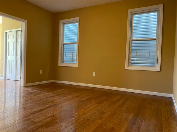 601 S 17th St Floor 3, Newark, NJ 07103