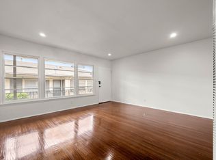 2008-2012 S Robertson, Los Angeles, CA 90034
