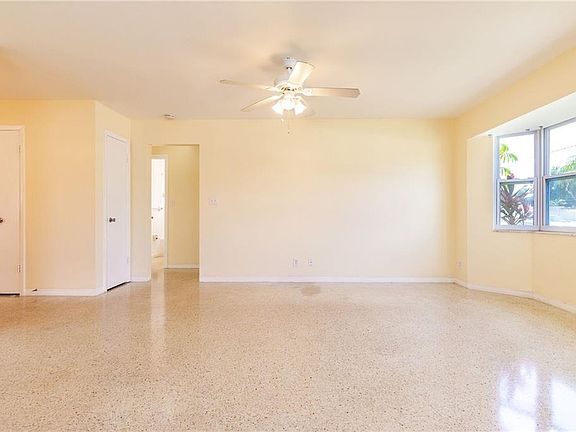 5th image of 719 90th Ave N