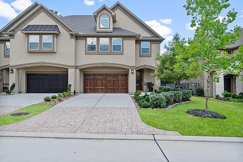 19 Silver Rock Dr Photo 1