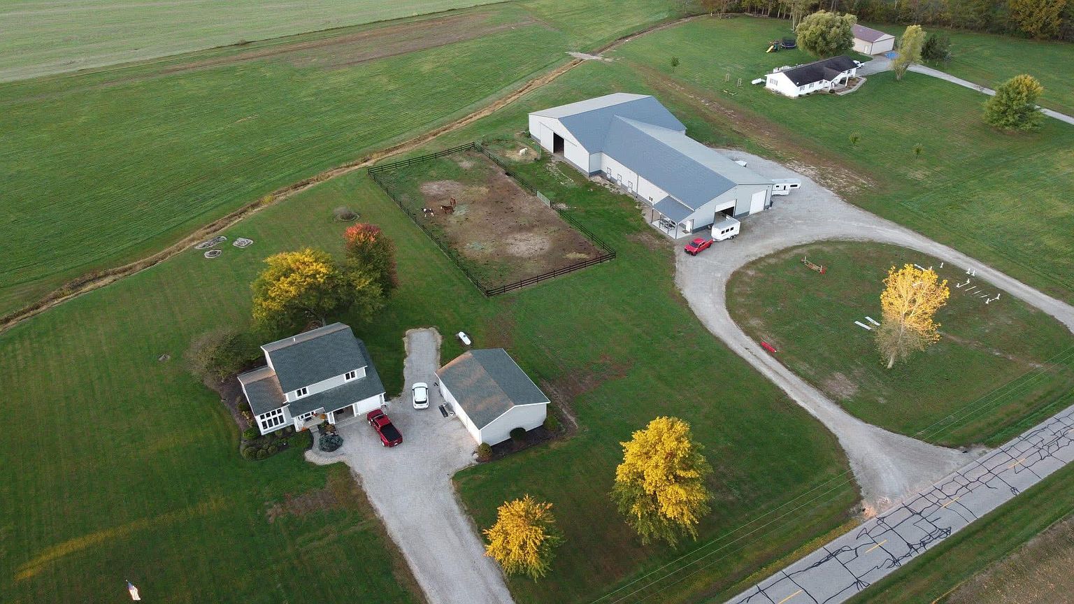 Listing photo 5 for 7361 Zane Trail Rd