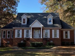 47 Latimer Ln, Cartersville, GA 30121