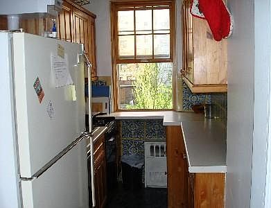 3rd image of 127 W 95th St APT 1