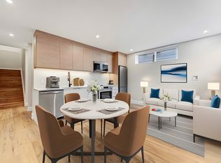 292 B Duncairn Ave #B, Ottawa, ON K1Z7G9