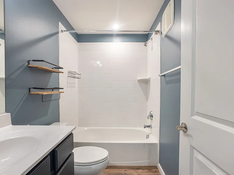 10517 Sally Ride Ln — Photo 17