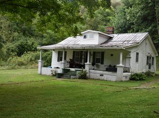 157 Rabbit Run Rd, Bakersville, NC 28705