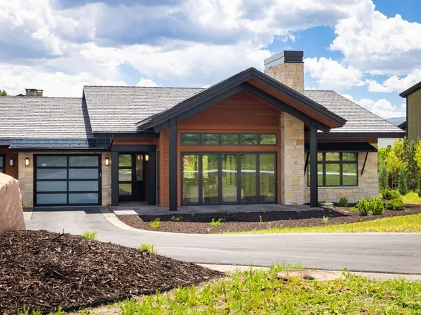 364 N Red Ledges Village Way, Heber, UT 84032