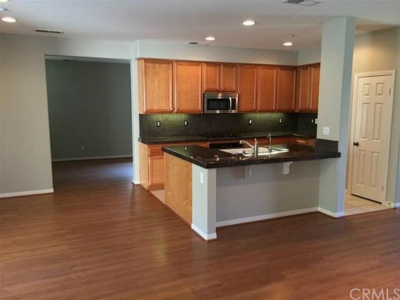 3rd image of 7543 Cloverhill Dr