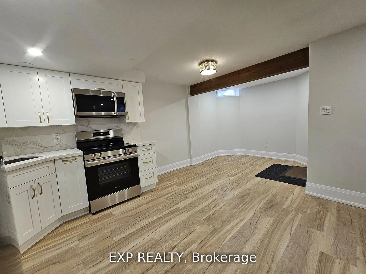 1 bed, $1,899 — Photo 2