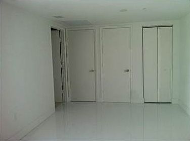 2nd image of 495 Brickell Ave #B722