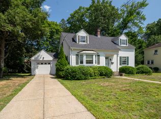 831 Maple Street, Manchester, NH 03104