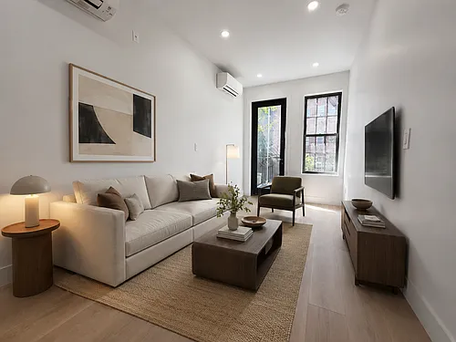 148 Conselyea St #2L Photo 1