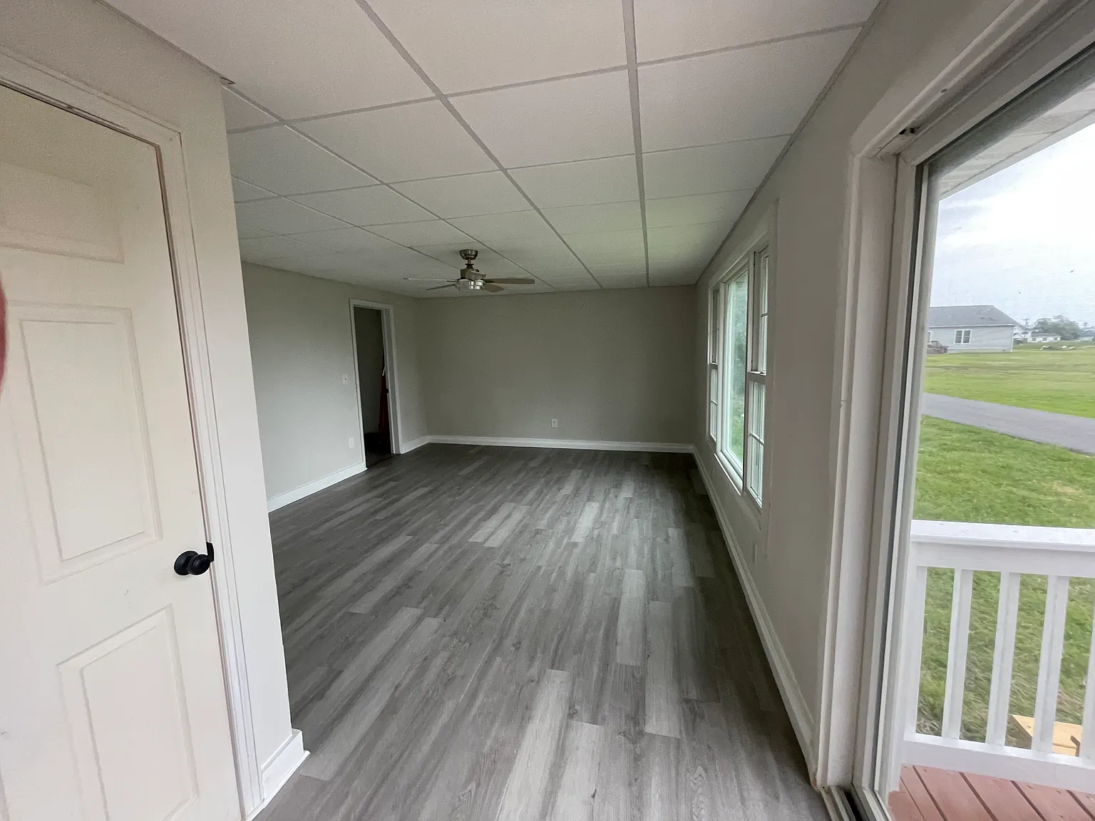 2 bed, 1070 sqft, $1,200 — Photo 4