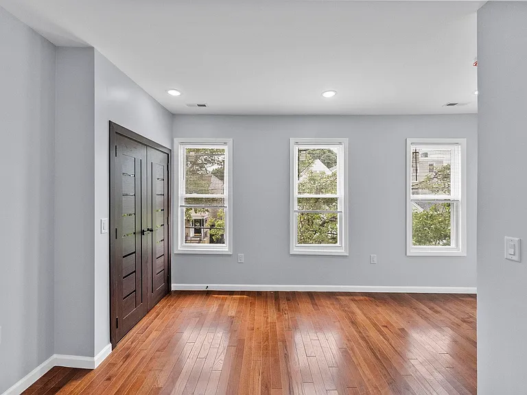 100 Atlantic St — Photo 22