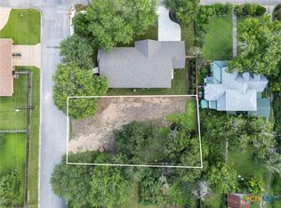 610 Cibilo St, Lockhart, TX 78644