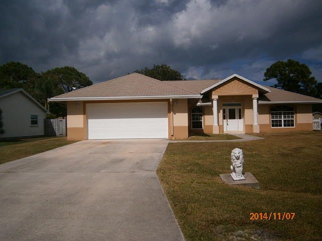 1st image of 261 NW Ferris Drive