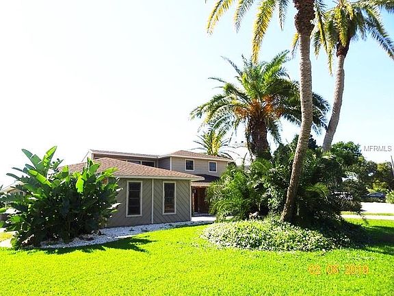 2nd image of 3175 Coquina Key Dr SE