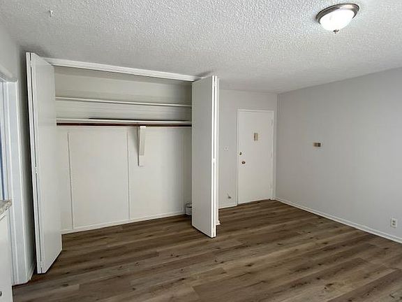 5th image of 1244 11th St Unit 1244