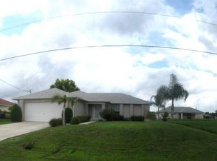 1206 SW 11th St, Cape Coral, FL 33991