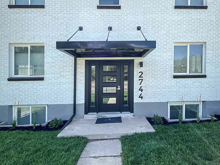 2740 S 1300 E — Photo 3