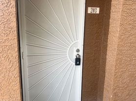10120 Cedar Key Ave, Las Vegas, NV