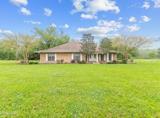 2111 Main Hwy, Arnaudville, LA 70512