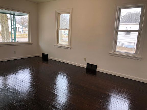 5th image of 38 Althea Ave