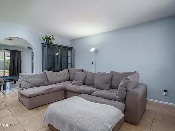 2nd image of 6433 W CHOLLA Street