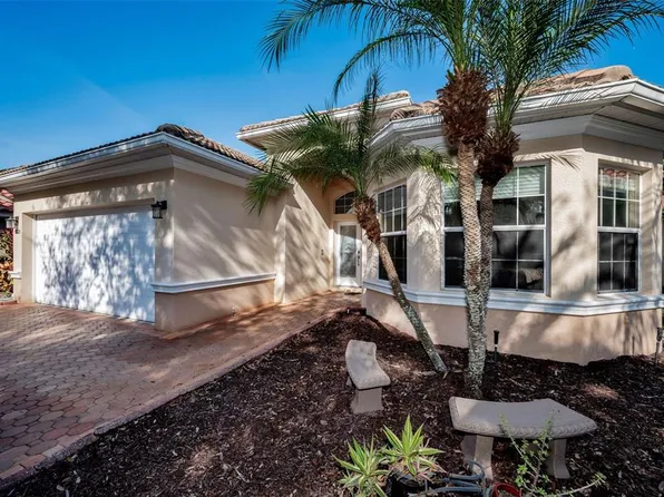 9865 Sago Point Dr, Seminole, FL 33777