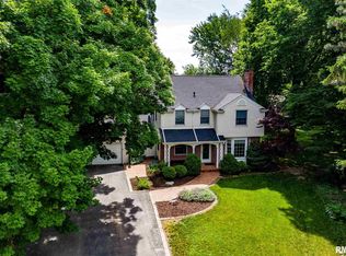 206 E Oak Park Dr, Peoria, IL