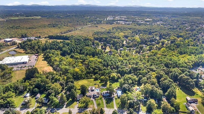 5th image of 344 Ridge Road