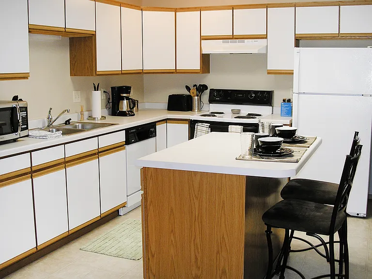Kitchen Island with Breakfast Bar