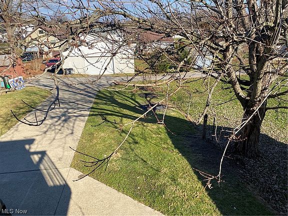 3rd image of 2301 10th Ave