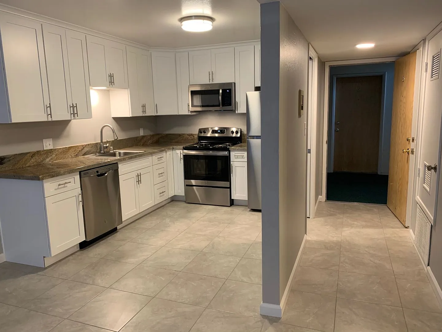 2707 O Street — Photo 4