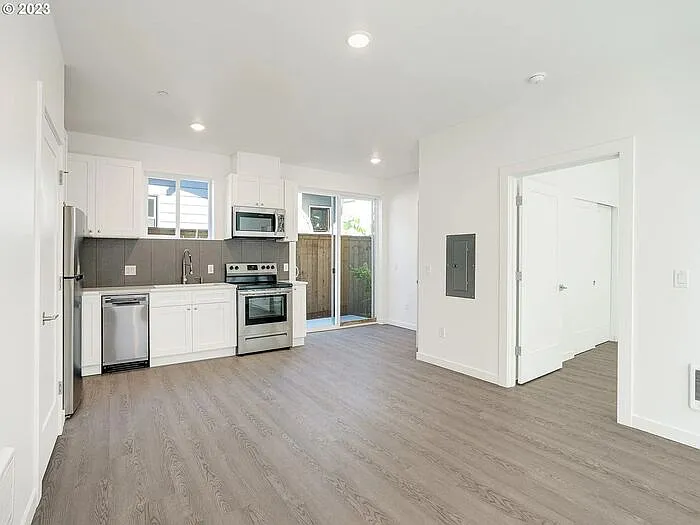 6845 N Montana Ave #4 — Photo 14