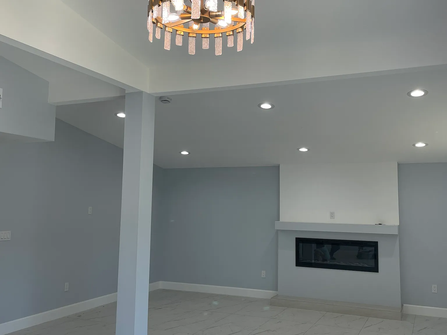 3 bed, 1267 sqft, $4,000 — Photo 1