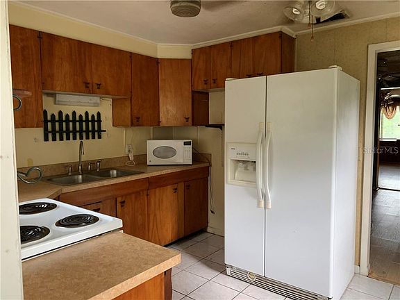 3rd image of 73 Suwannee Ave