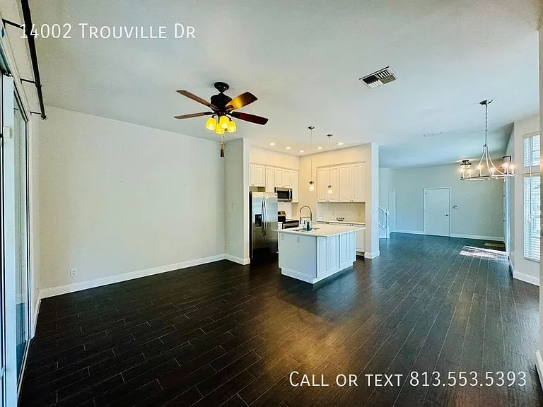 14002 Trouville Dr — Photo 16