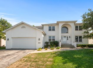 3713 Dewey Ave, Richton Park, IL 60471